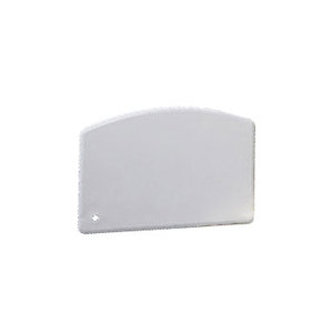 BOWL/ DOUGH SCRAPER PLASTIC 4X6